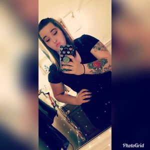 Meet your Posher, Leanne